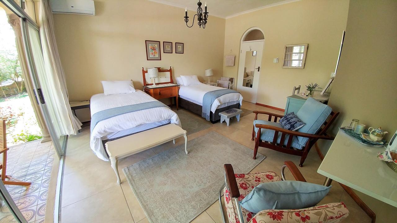 Rosa B&B Oudtshoorn Exterior foto